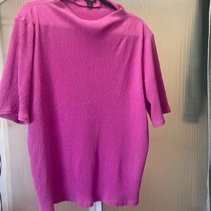 Halogen raspberry crinkle top 2X